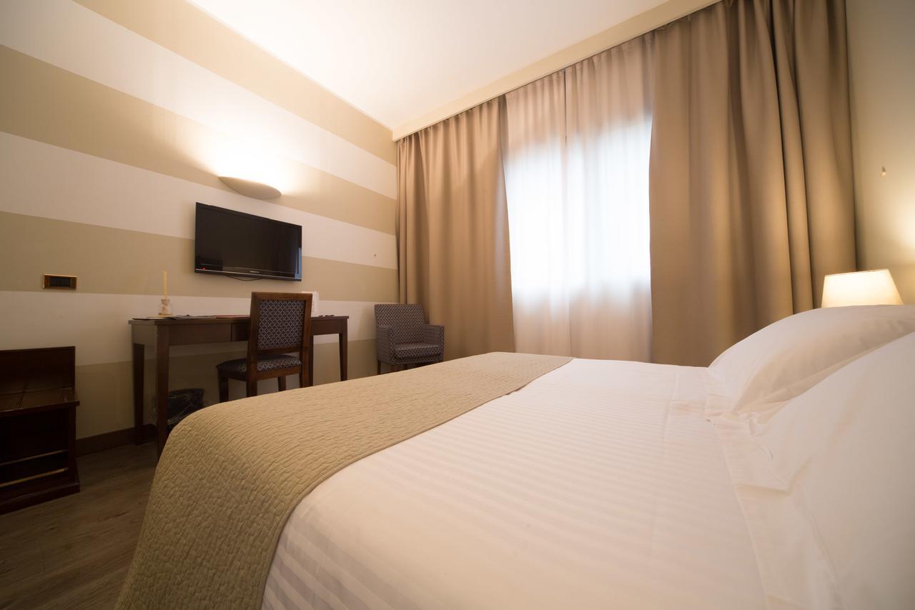 Hotel Motel Ascot Lissone Ngoại thất bức ảnh
